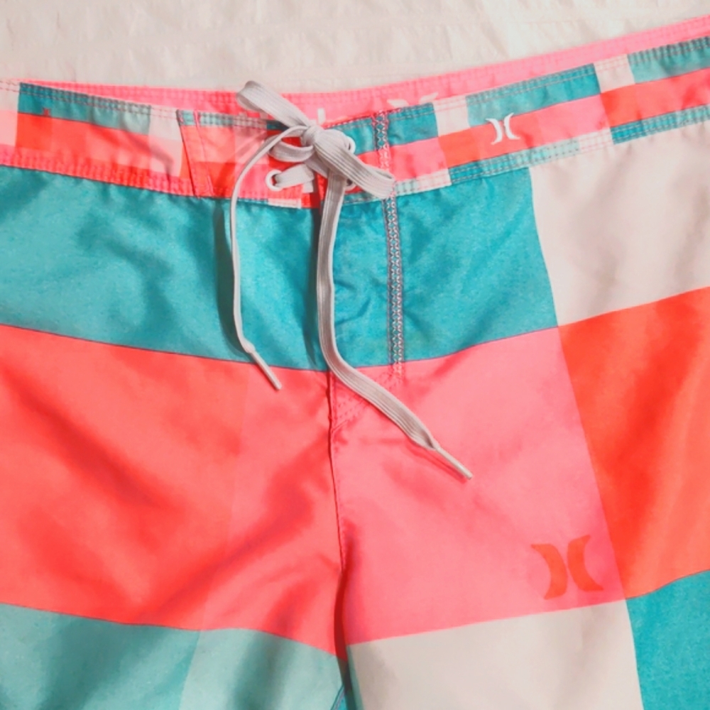 Hurley Plaid Board Shorts Surf Swim - Picture 2 of 6